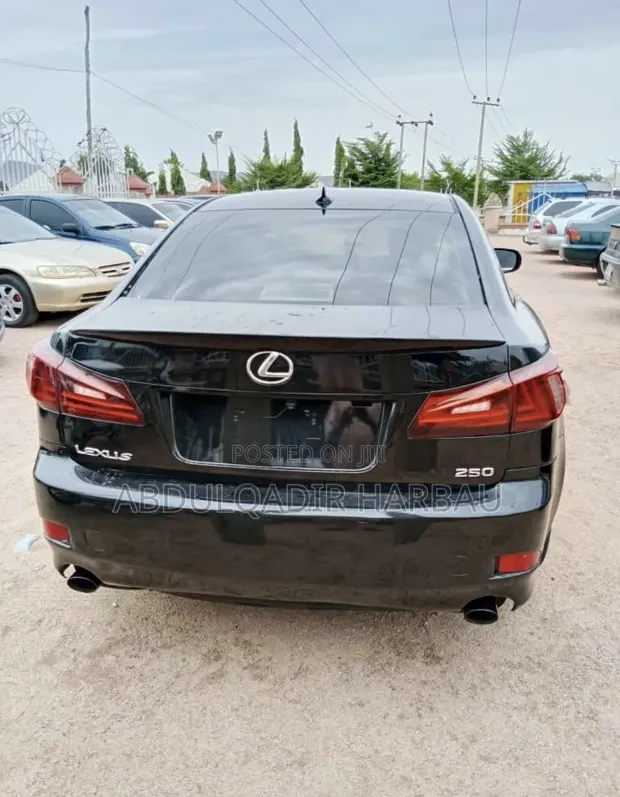 Lexus IS 2009 Black - 1