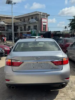 Lexus ES 350 2015 Silver