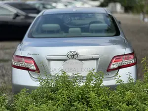 2010 Toyota Camry LE Silver