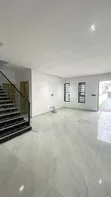 4 Bedroom Semi-Detached Duplex a Chevron - 2