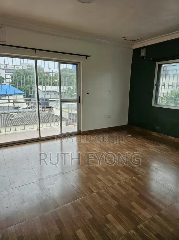 3 Bedroom Apartment with BQ in Victoria Island - 1
