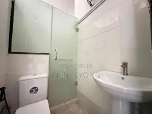 Wurin Zama Mai Dakuna 2 da Aka Shirya (Furnished Townhouse/Terrace) a Sangotedo, Ajah