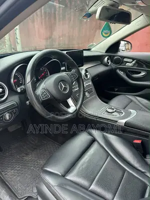 2017 Mercedes-Benz C300 Black