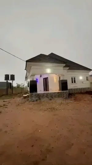 4 Bedroom Bungalow for Sale in Egba, Benin-Auchi