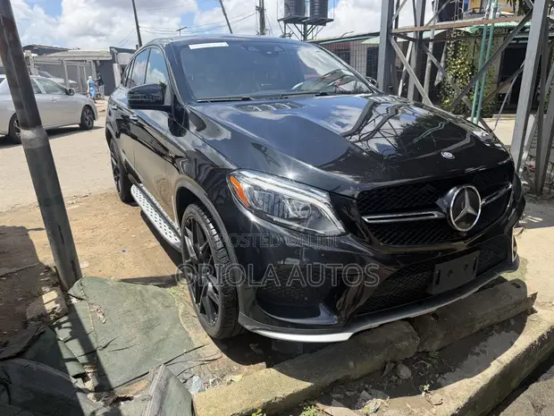 Mercedes-Benz AMG GLE 43 4MATIC 2018 Black - 1