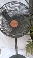 Brand New Ox 18" Electric Standing Fan - 3