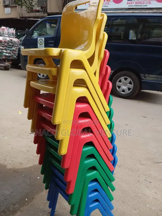 Children's Plastic Chair (Ages 2-5) - 1