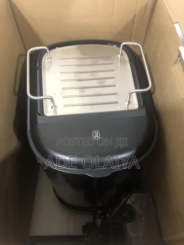 Morphy Richards Espresso Machine with Milk Frother - 1
