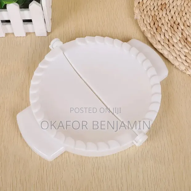 High Quality Plastic Meat Pie Cutter - 1