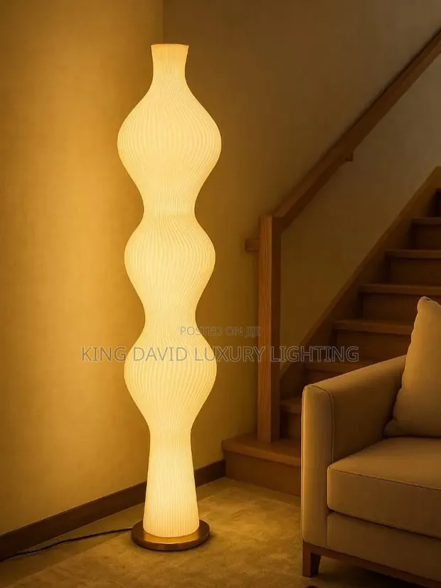 Sculptural Wavy Floor Lamp - 1