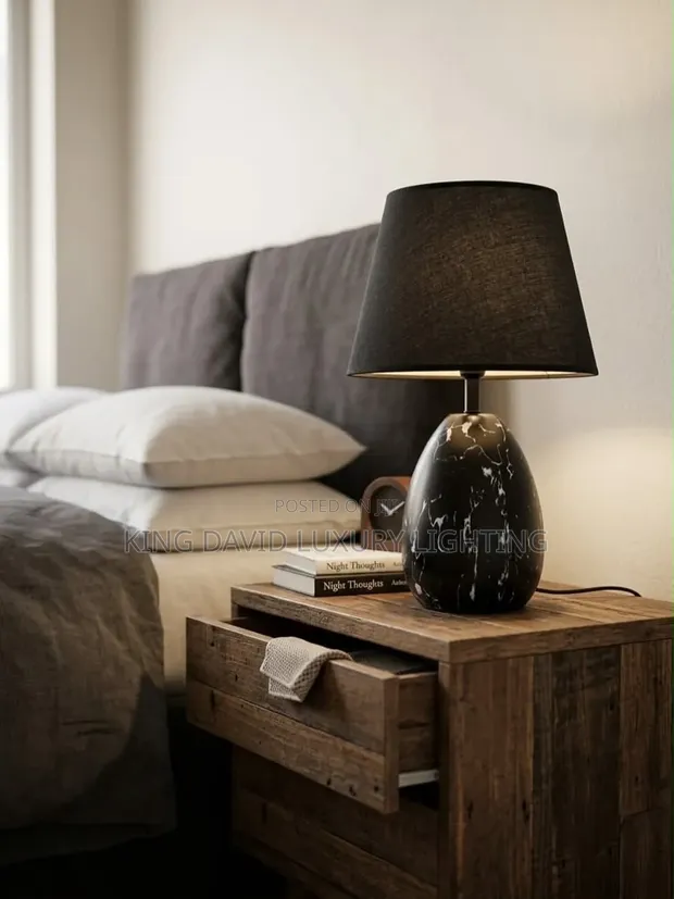Egg-Base Black Marble Table Lamp - 1