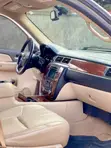 Chevrolet Avalanche LTZ 4WD 2013 Gold - 5
