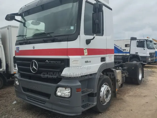 Mercedes-Benz Actros Trailer Head - 1