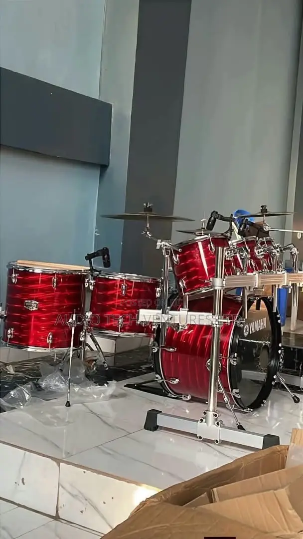 Yamaha Drum Set - 7 Piece - 1