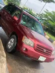 Toyota Highlander 2005 Red - 2