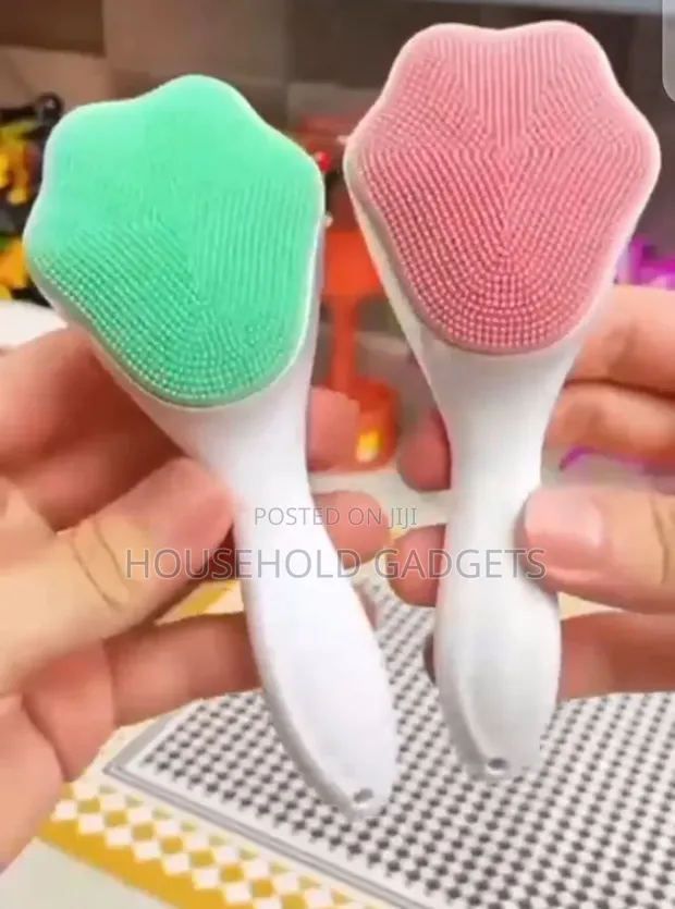 High Quality Facial Cleanser - 1