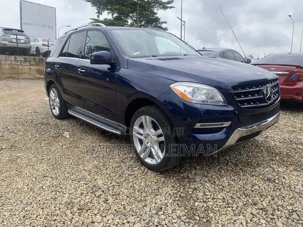 Mercedes-Benz M Class 2015 Blue - 1