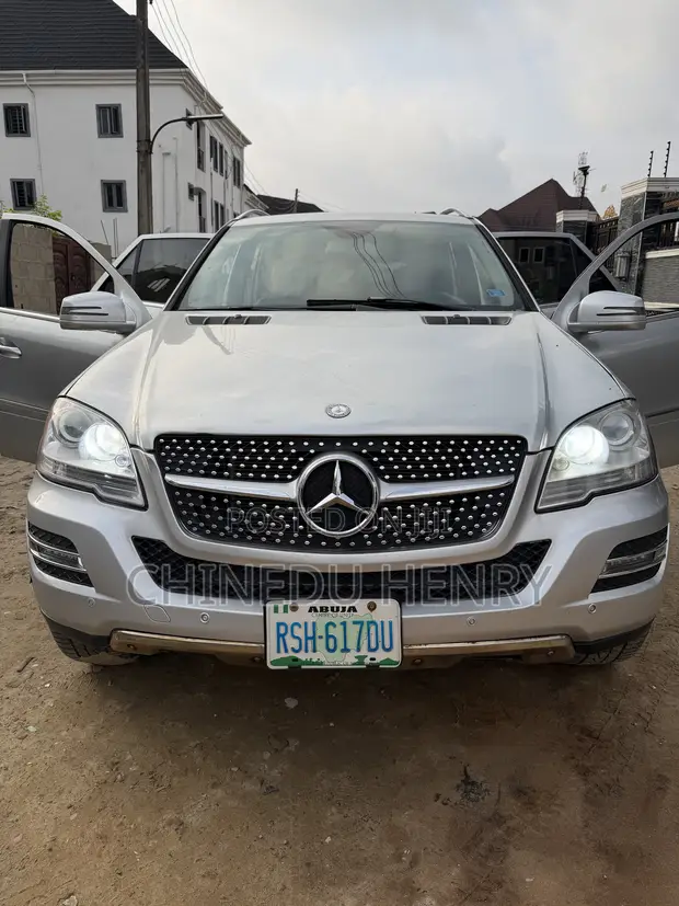 Mercedes-Benz ML 350 2008 Grey - 1