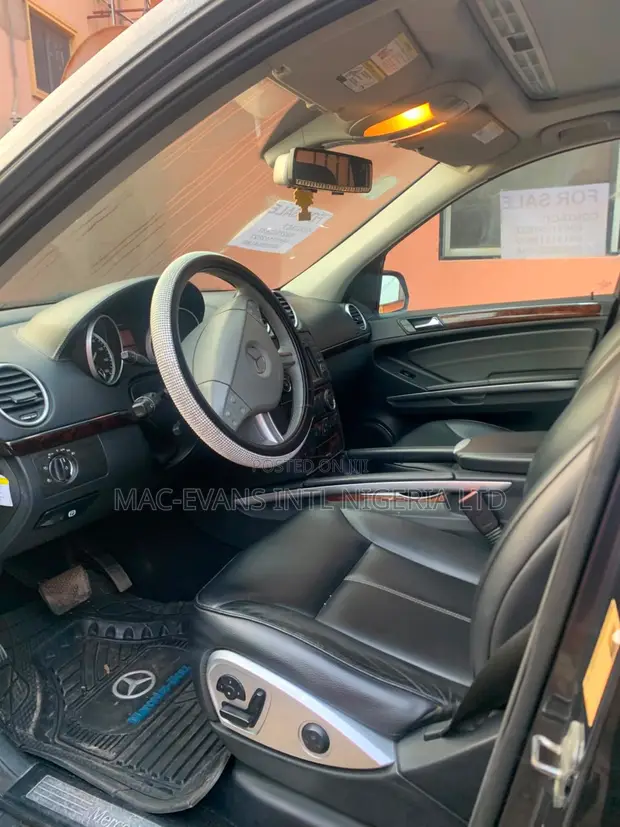 Mercedes-Benz GLK-Class 2011 Grey - 1