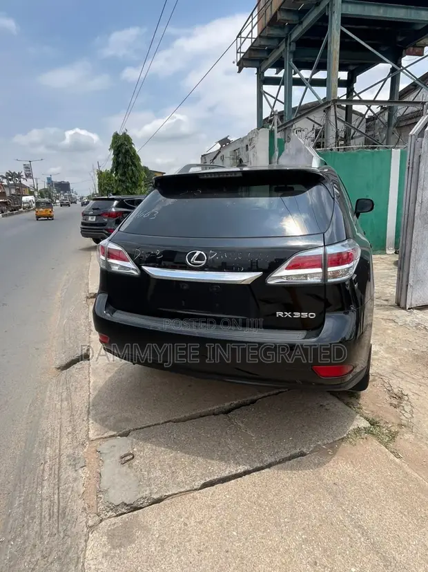 Lexus RX 350 (2013) - Wadda Akawo - 1