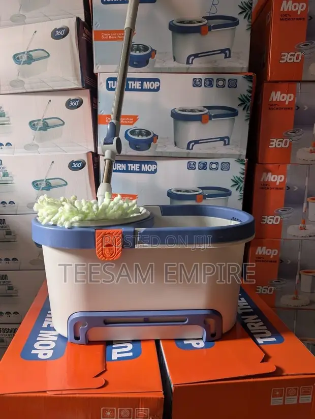 Ingantacciyar Squeez Mop Mai Juyawa 360° - 1