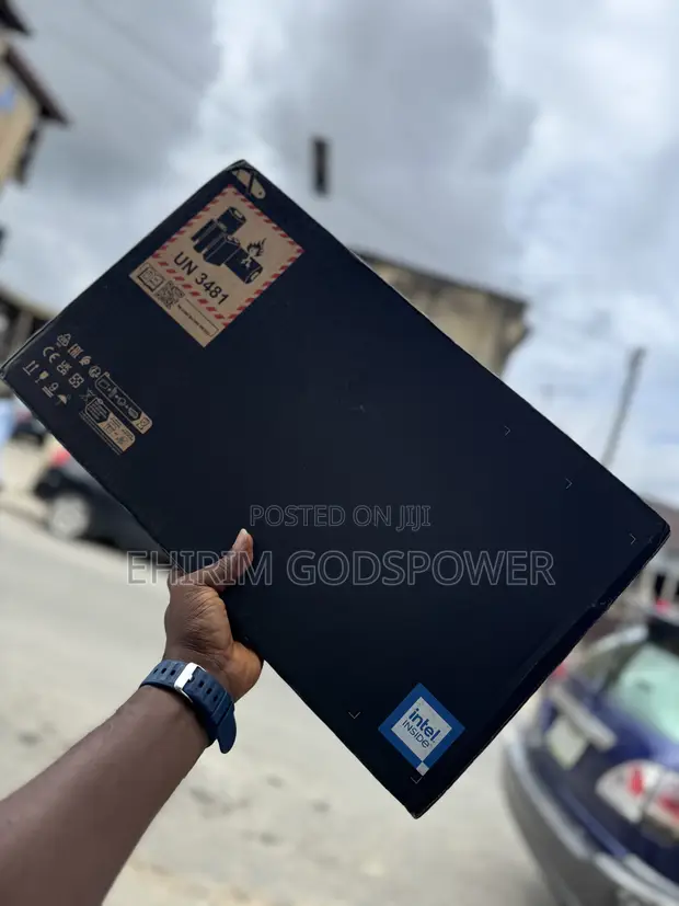 HP Victus 15 Laptop: Intel Core i5, 16GB RAM, 512GB SSD, RTX 3050 - 1