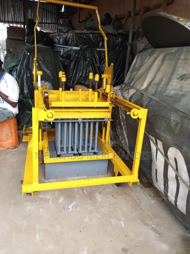 Concrete Block Making Machine - 1