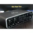 Behringer U-Phoria UMC202HD Sound Card na Studio - 3