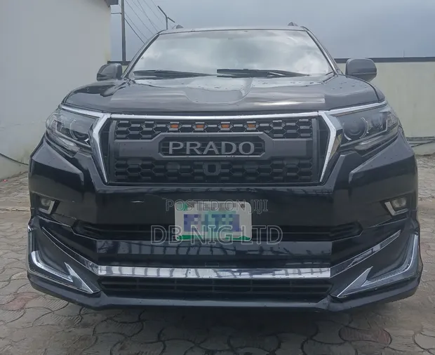Toyota Land Cruiser Prado 2.7i 2011 Black - 1