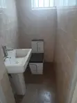 5 Bedroom Duplex for Rent in Akoto Estate, Akala Express - 5