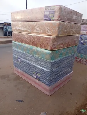 Green Earth 4x6x8 Inch Semi Orthopaedic Mattress