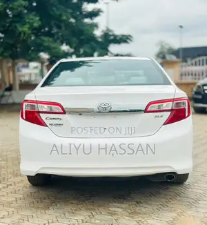 2014 Toyota Camry XLE - Foreign Used