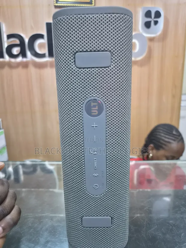 Sony ULT FIELD 3 Portable Bluetooth Speaker (Used) - 1