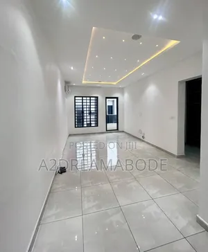 4 Bedroom Duplex da BQ don haya, Off Adeola Odeku