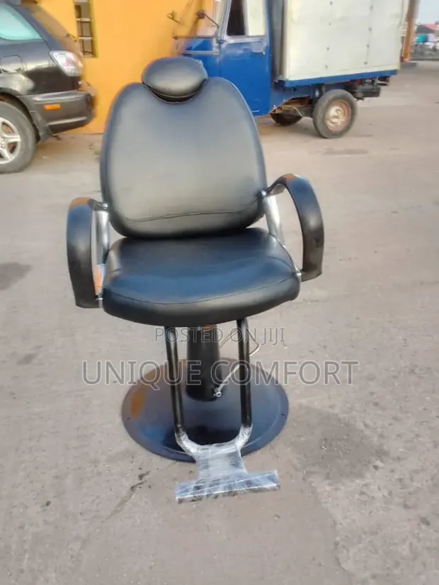 Imported Executive Stylist/Barber Rolling Chair - 1