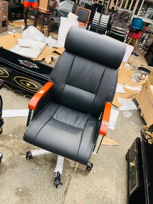 Quality Strong Boss Office Chair - Brand New
