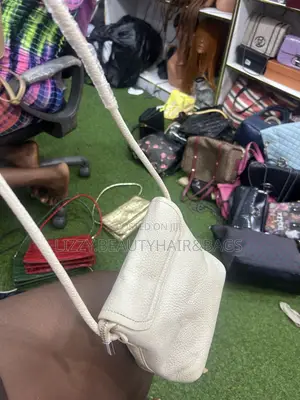Goodpatner Crossbody Bag - Warm Cream