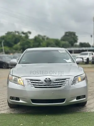 Toyota Camry 2011 XLE - Foreign Used