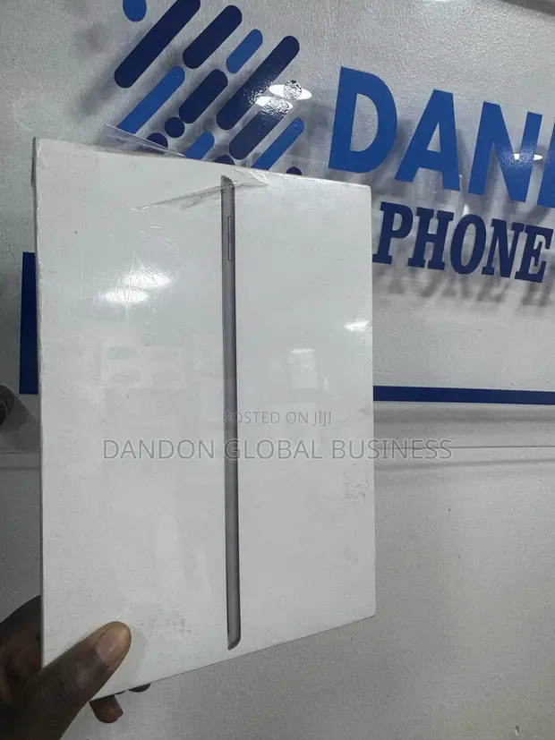 New Apple iPad 9.7 64GB Gray - 1