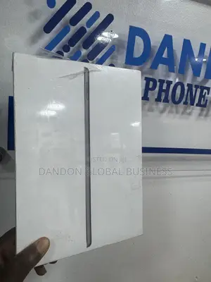 New Apple iPad 9.7 64GB Gray