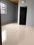 Gida Mai Dakuna 1 da Parlour a Idu Industrial don Sawa - 1