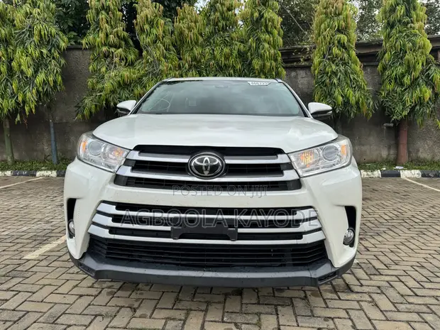 Toyota Highlander XLE 4x4 V6 SUV ta 2017 - 1