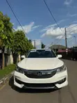 Honda Accord EXL 2017 White - 2