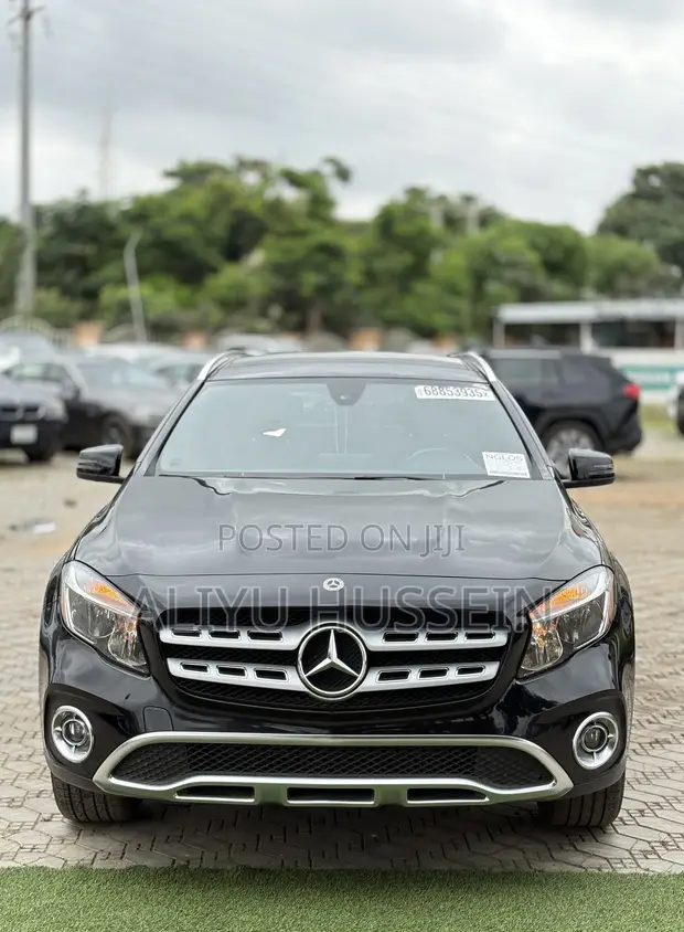 Mercedes-Benz GLA 250 2018 Black - 1