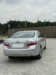 Toyota Camry LE 2009 Launin Azurfa - 5