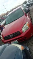 Toyota RAV4 2010 Red - 3