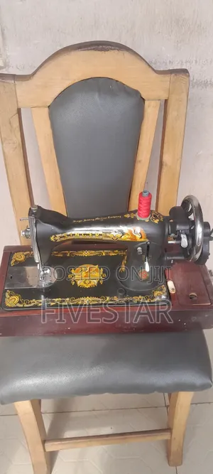 Singer 15 Sewing Machine
