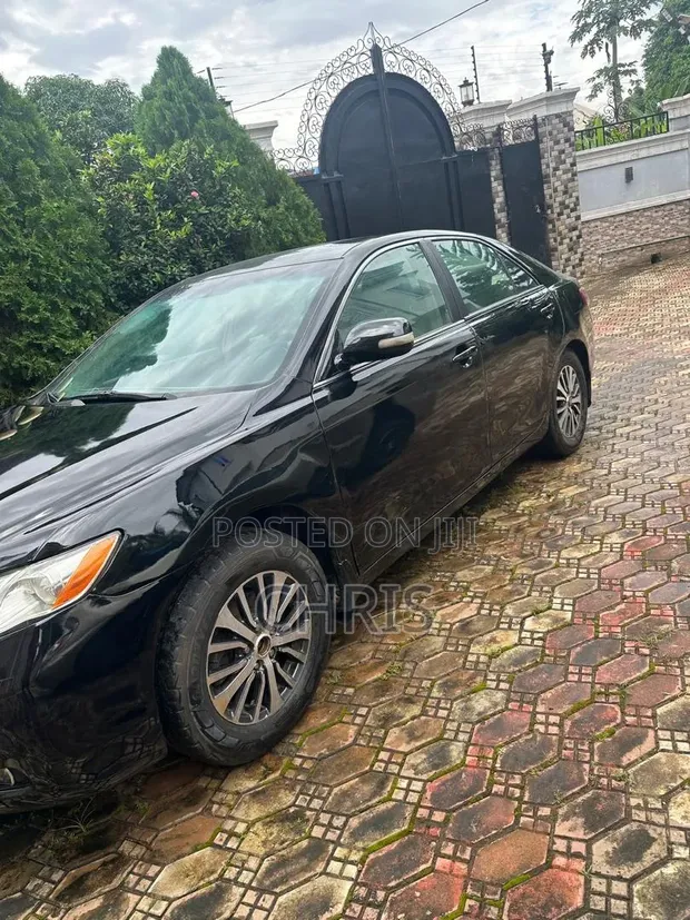 Toyota Camry 2.4 LE 2008 Black - 1