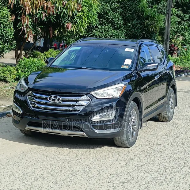 Hyundai Santa Fe Sport 2013 Black - 1