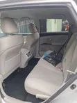 Toyota Venza 2010 Silver - 2